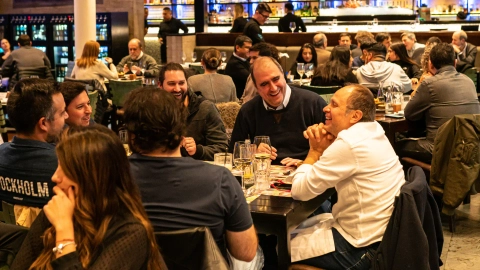 Desktop banner element 2